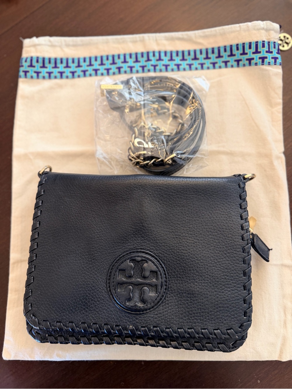 Tory Burch Marion Black Pebbled Leather Crossbody with Whipstitch Trim